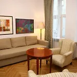 Maly Rynek Apartamenty Miodosytnia